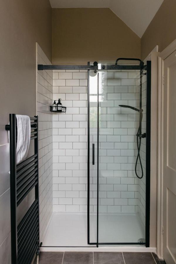 The Curator'S Apartment - Spacious 2 Bedrooms Bath Extérieur photo
